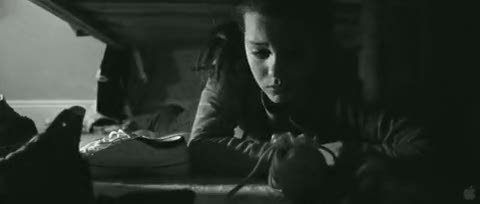 Kisses Fragman