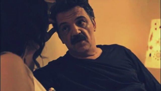 Gitme Baba Fragman