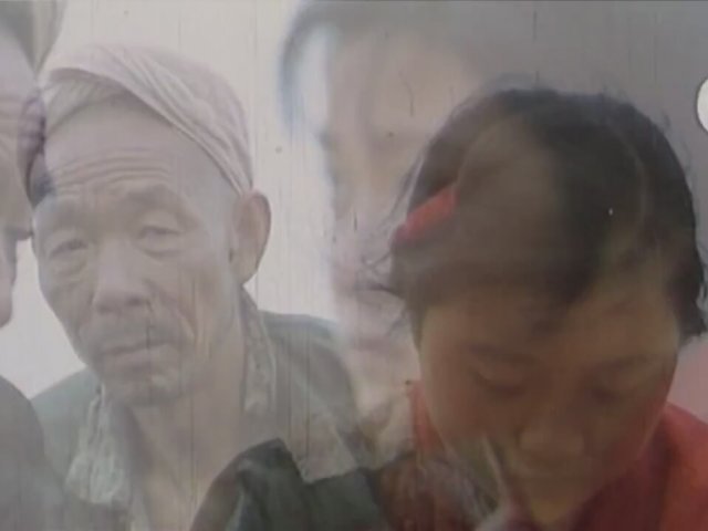 A Story of Children and Film Fragman